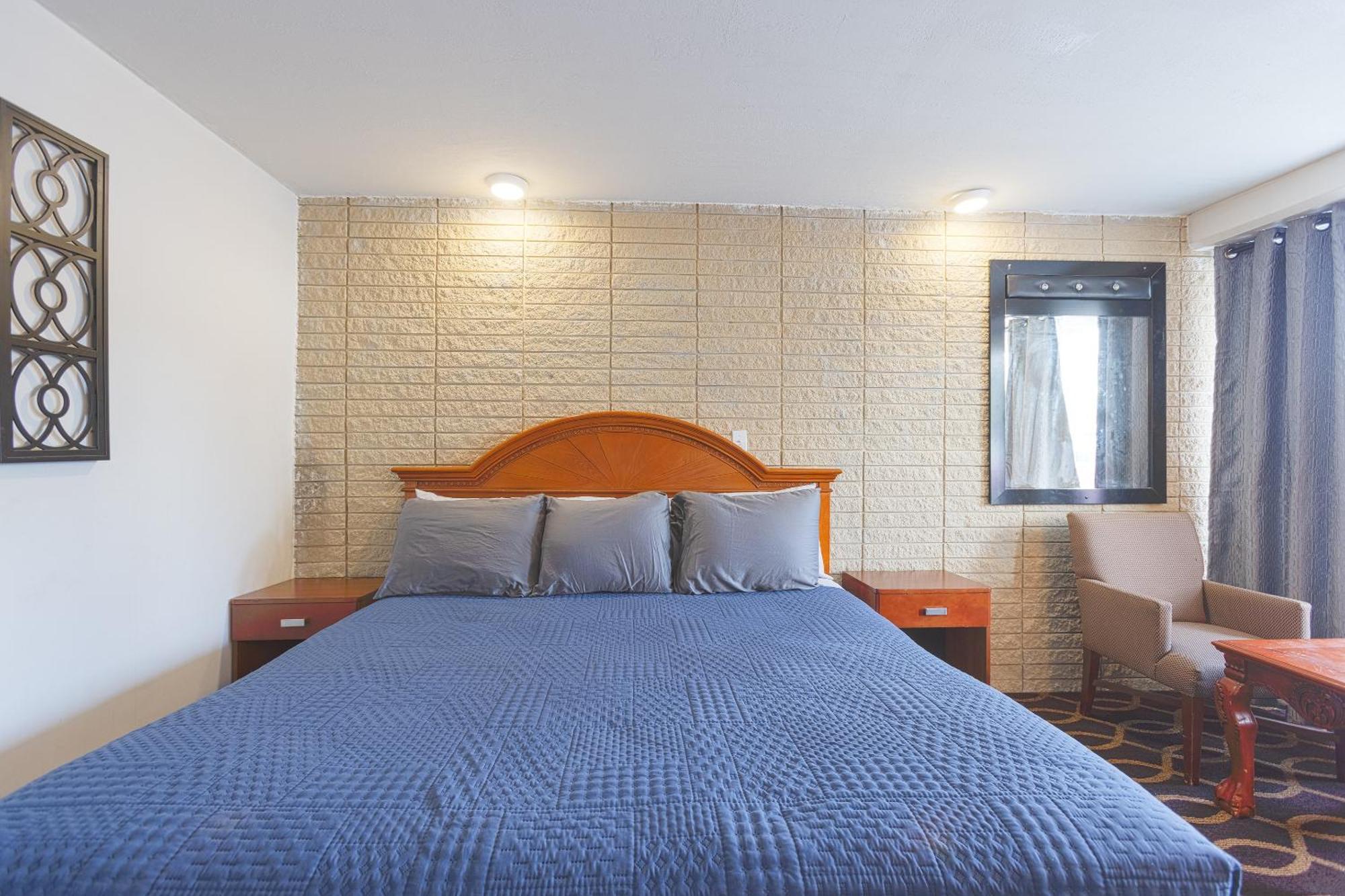 Sonrise Inn Lincoln Hwy By Oyo Breezewood Zewnętrze zdjęcie