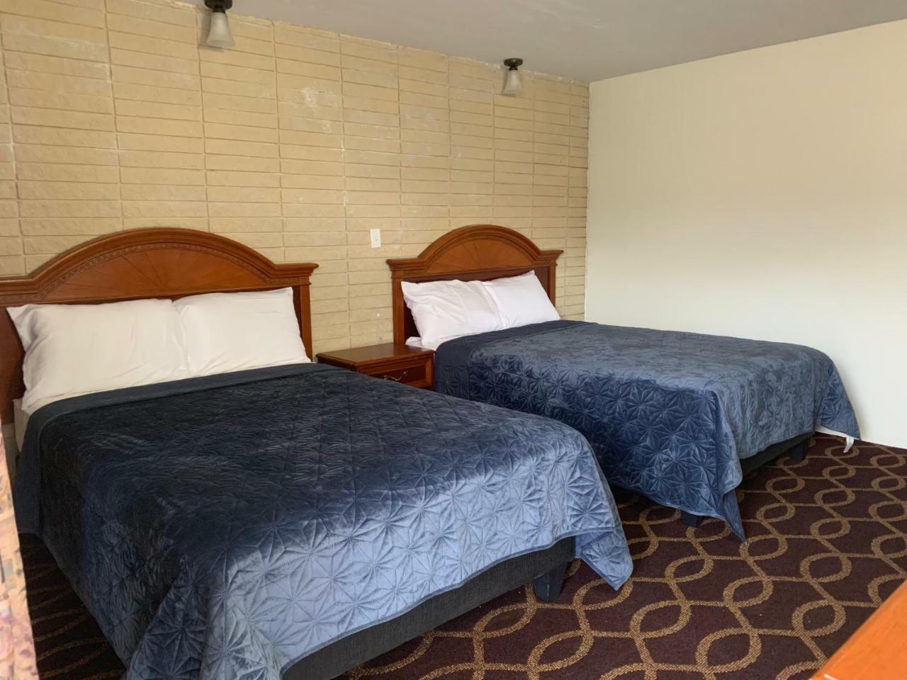 Sonrise Inn Lincoln Hwy By Oyo Breezewood Zewnętrze zdjęcie